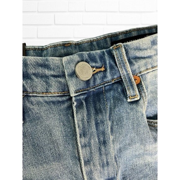 Blank NYC Shorts Women's Sz 26 The Perry Mom Shorts Blue Cotton‎ Pockets - Picture 2 of 8